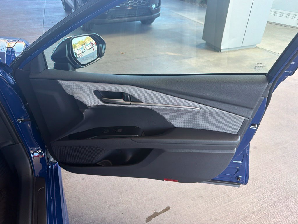 New 2026 Toyota Camry SE FWD image 25