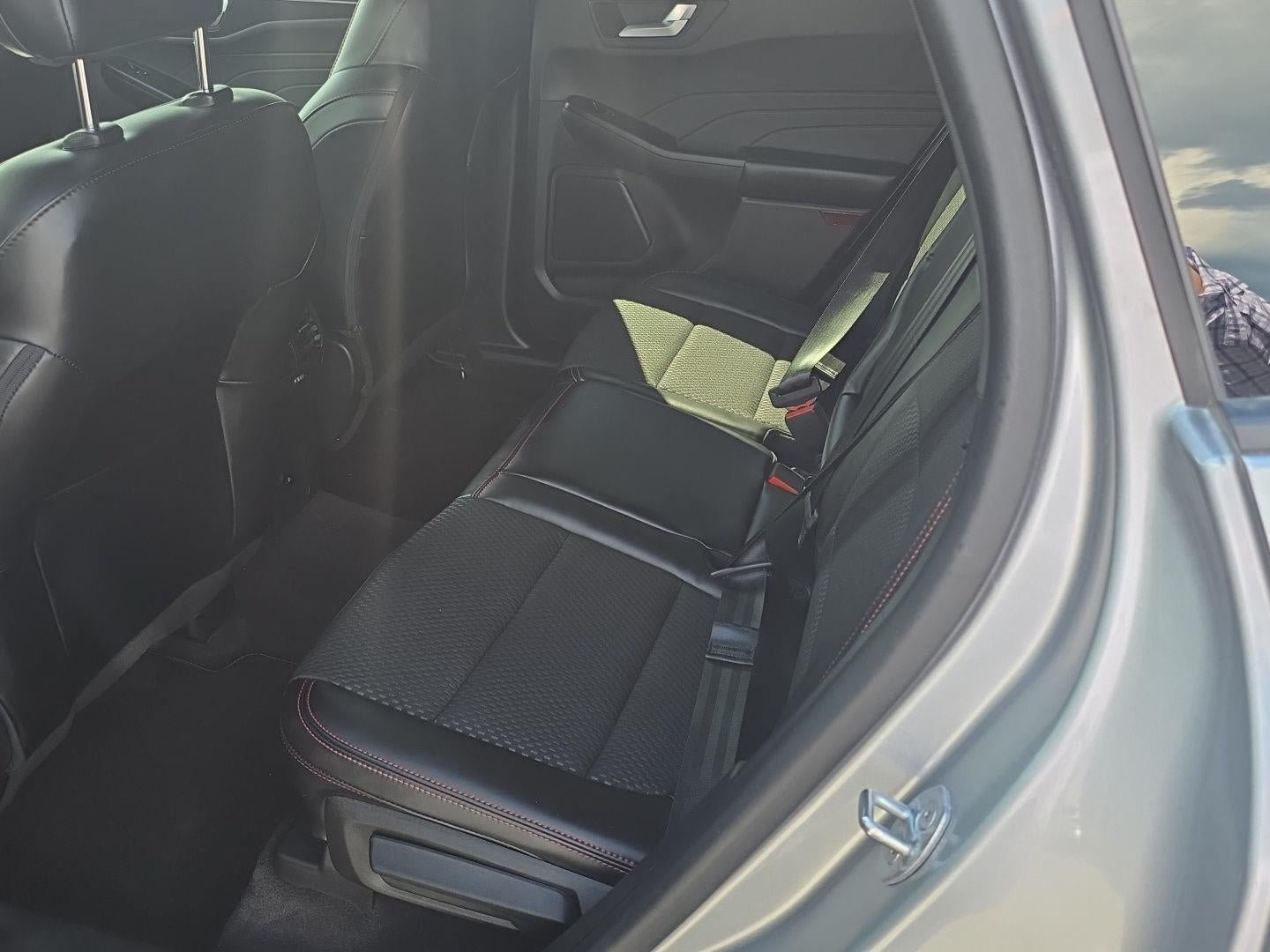 Used 2023 Ford Escape ST-Line Select w/ Tech Pack #1 AWD/4WD image 14