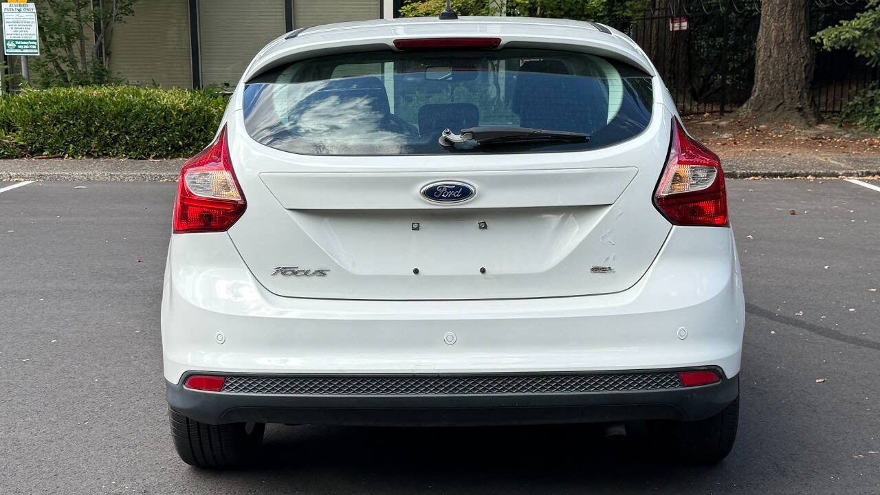 Used 2012 Ford Focus SEL FWD image 12