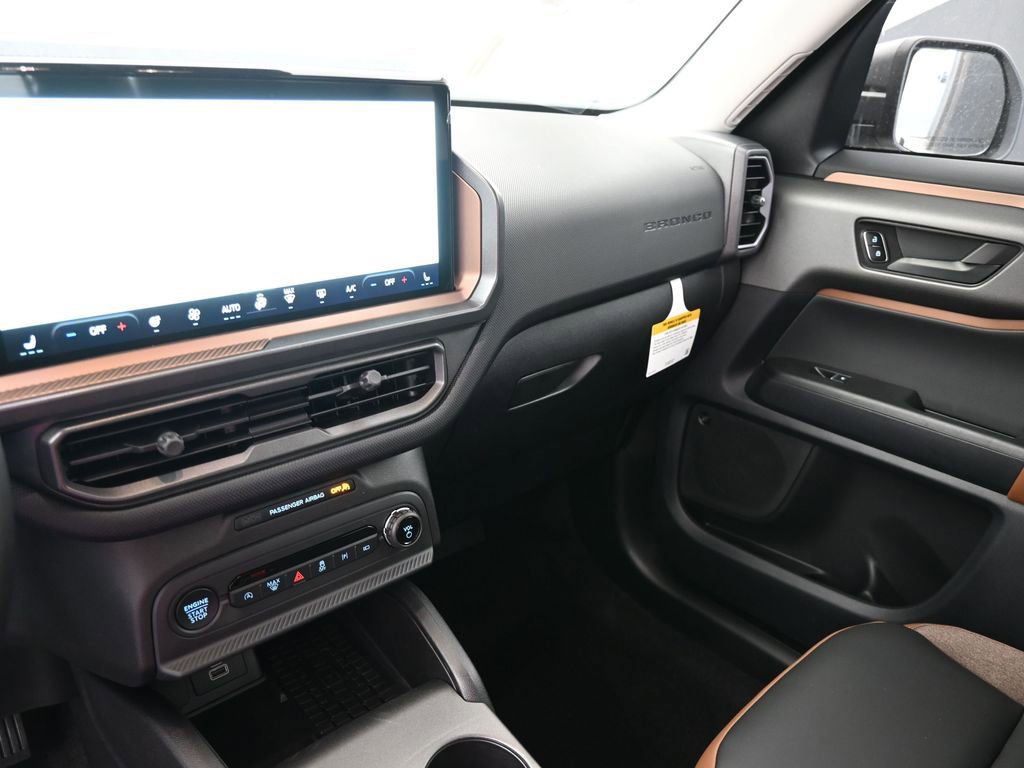 New 2025 Ford Bronco Sport Outer Banks w/ Outer Banks Tech Package+ image 21