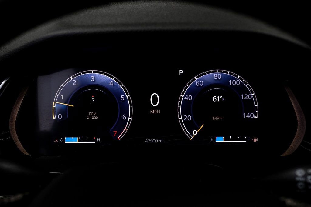 Used 2023 Jeep Grand Cherokee Laredo w/ Luxury Tech Group I image 29