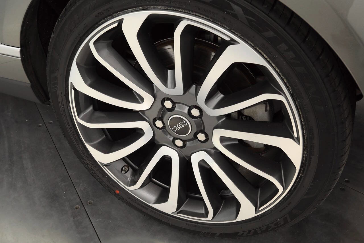 Used 2018 Land Rover Range Rover Long Wheelbase Supercharged image 22