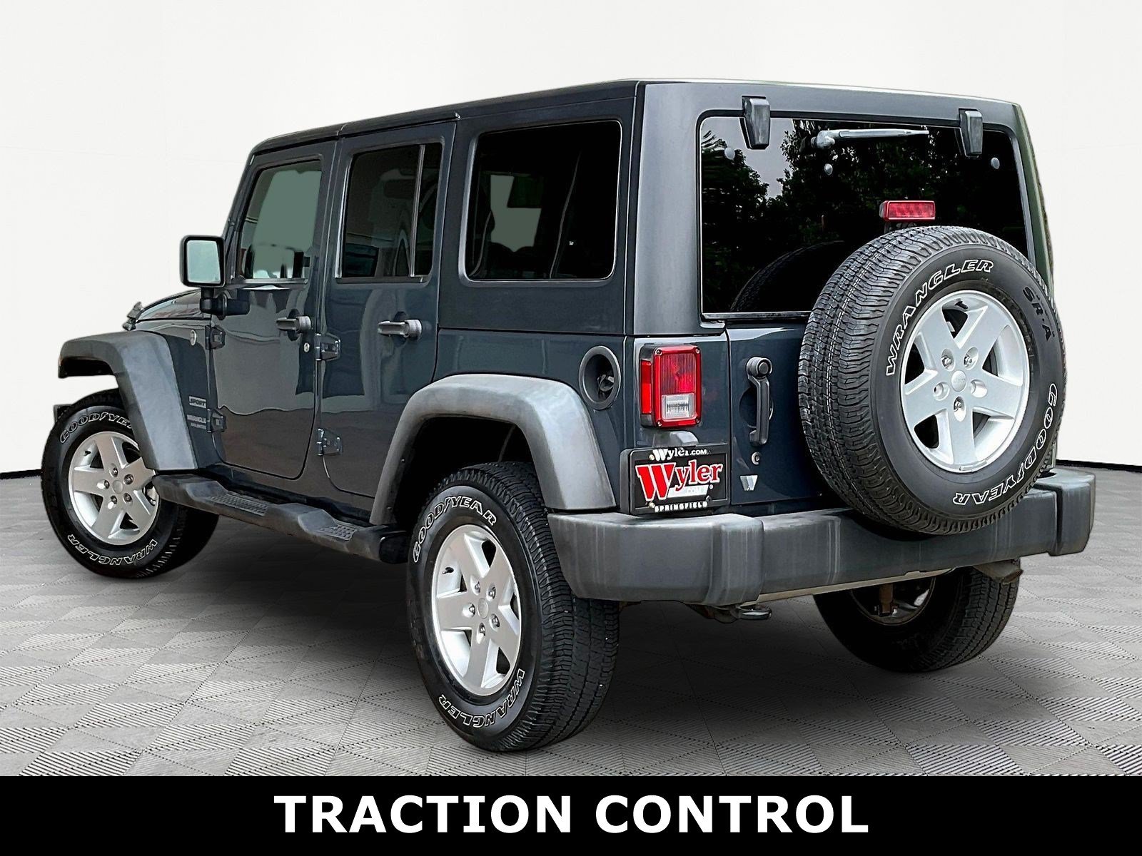 Used 2017 Jeep Wrangler Unlimited Sport w/ Quick Order Package 24S AWD/4WD image 4