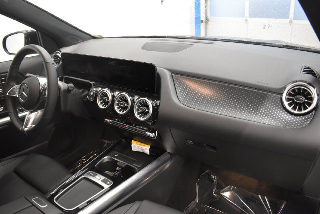 New 2026 Mercedes-Benz GLA 250 4MATIC image 18