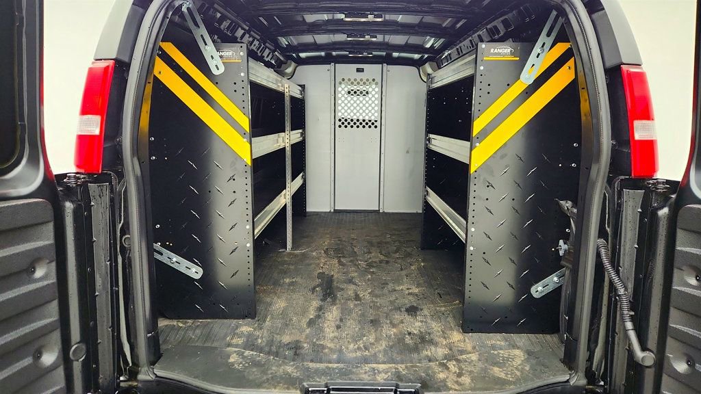 Used 2024 Chevrolet Express 2500 w/ Driver Convenience Package image 19
