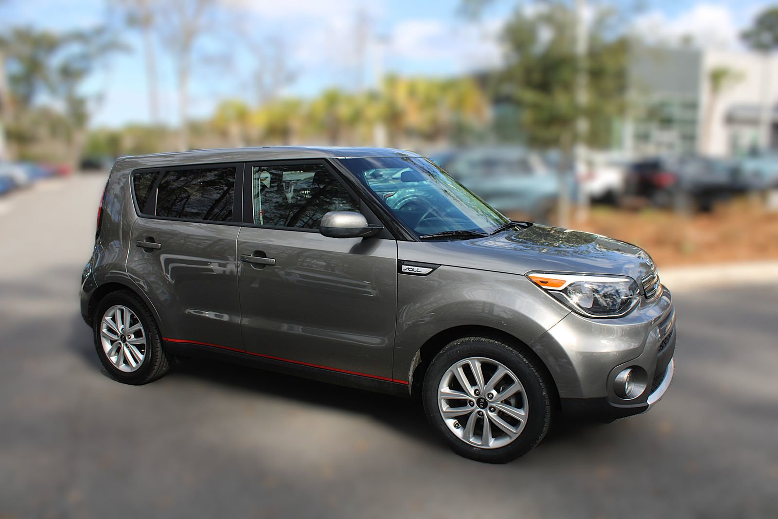 Certified 2018 Kia Soul + image 14