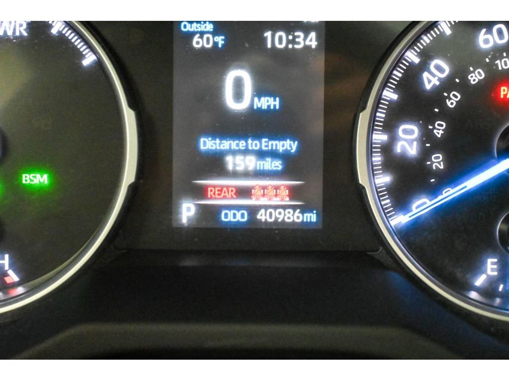 Used 2022 Toyota RAV4 XLE w/ Convenience Package image 35