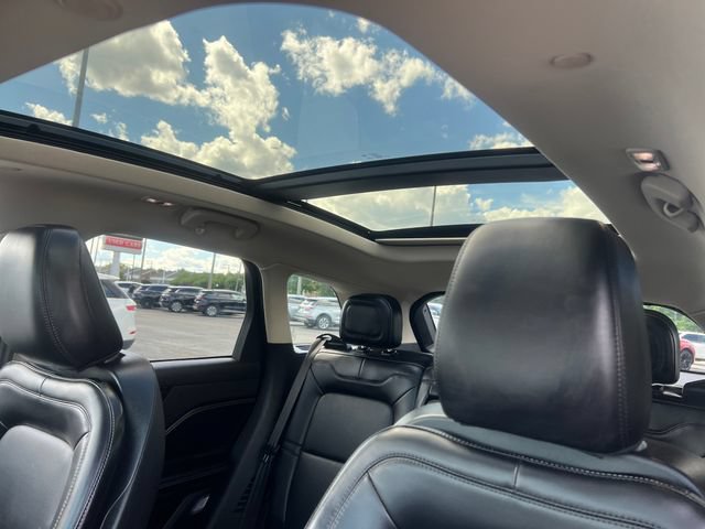 Certified 2023 Lincoln Corsair AWD w/ Equipment Group 101A image 24