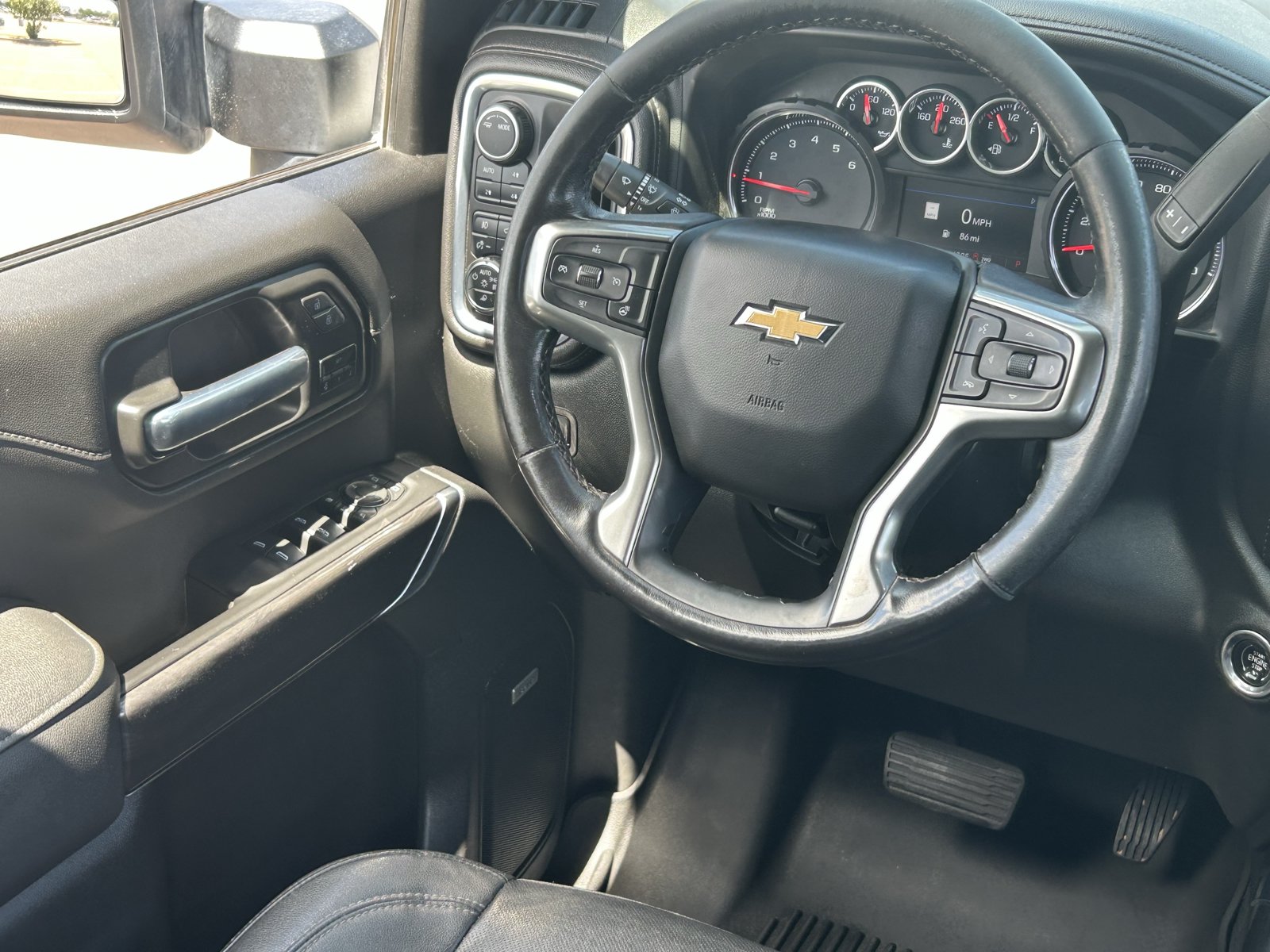 Certified 2023 Chevrolet Silverado 2500 LTZ w/ LTZ Convenience Package AWD/4WD image 17