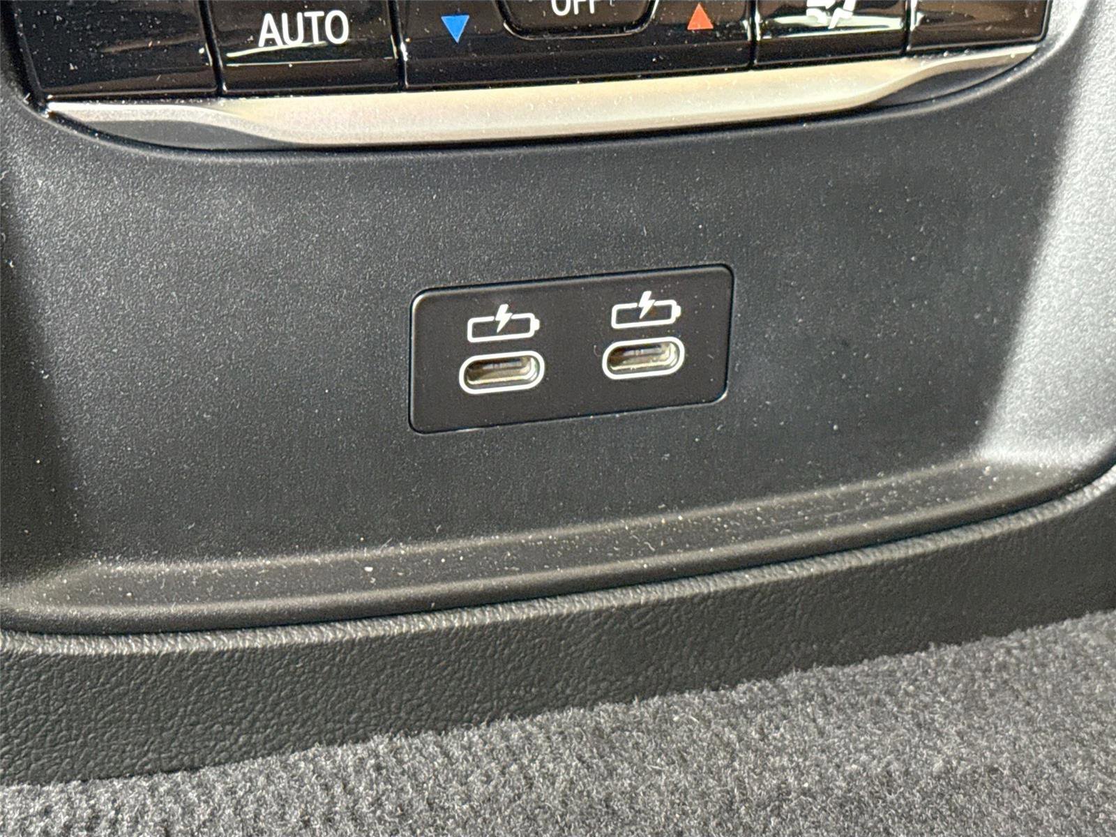 Used 2025 BMW i4 eDrive40 w/ Premium Package image 43