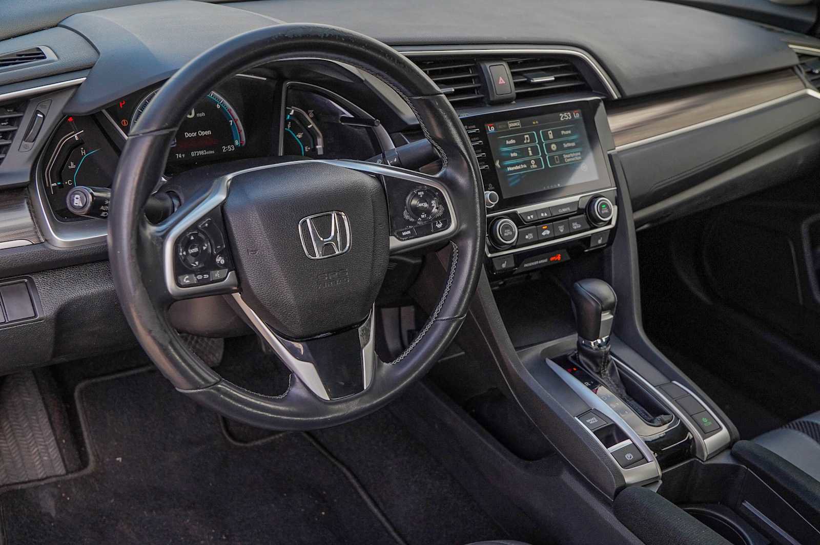 Used 2020 Honda Civic EX image 9