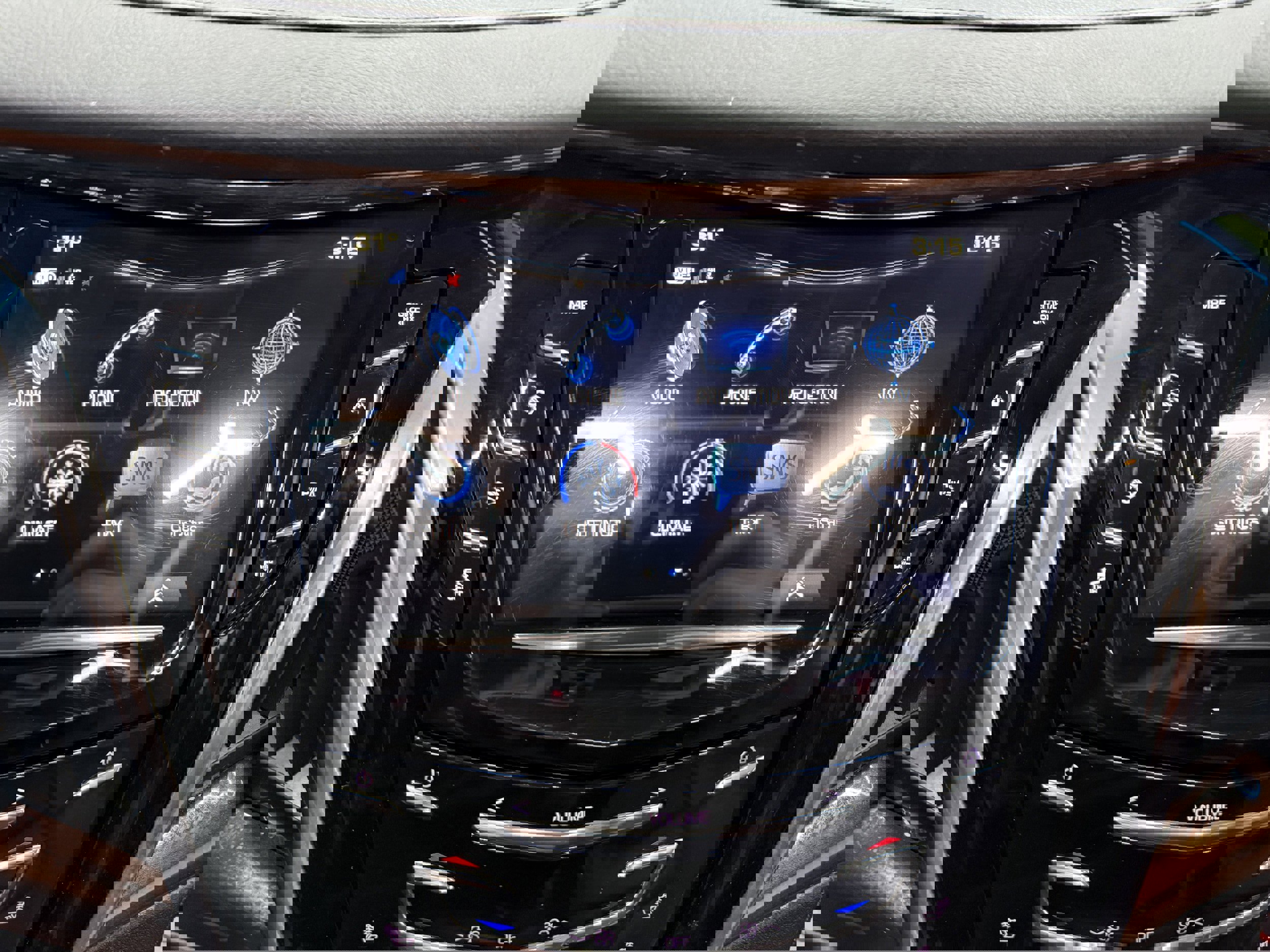 Used 2019 Cadillac Escalade Luxury image 19