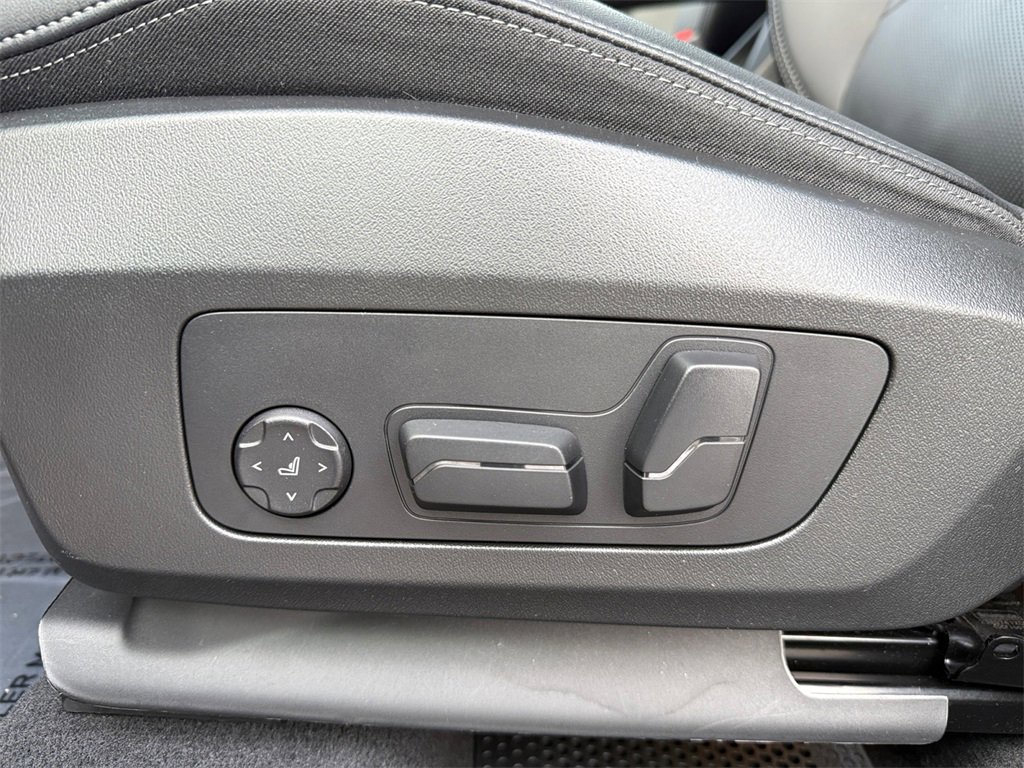 Certified 2025 BMW X1 xDrive28i w/ Convenience Package image 34