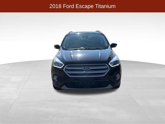 Used 2018 Ford Escape Titanium w/ Ford Safe & Smart Package image 2