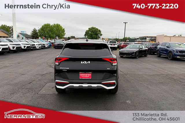 Used 2025 Kia Sportage EX AWD/4WD image 29
