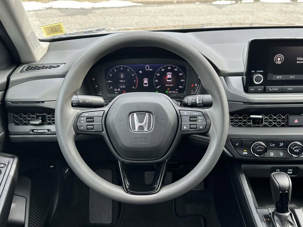 Certified 2023 Honda Accord EX image 11