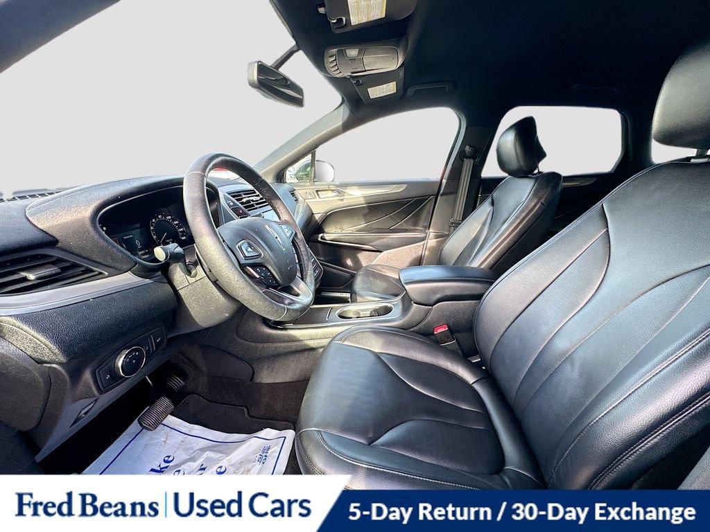 Used 2019 Lincoln MKC Premiere FWD image 27