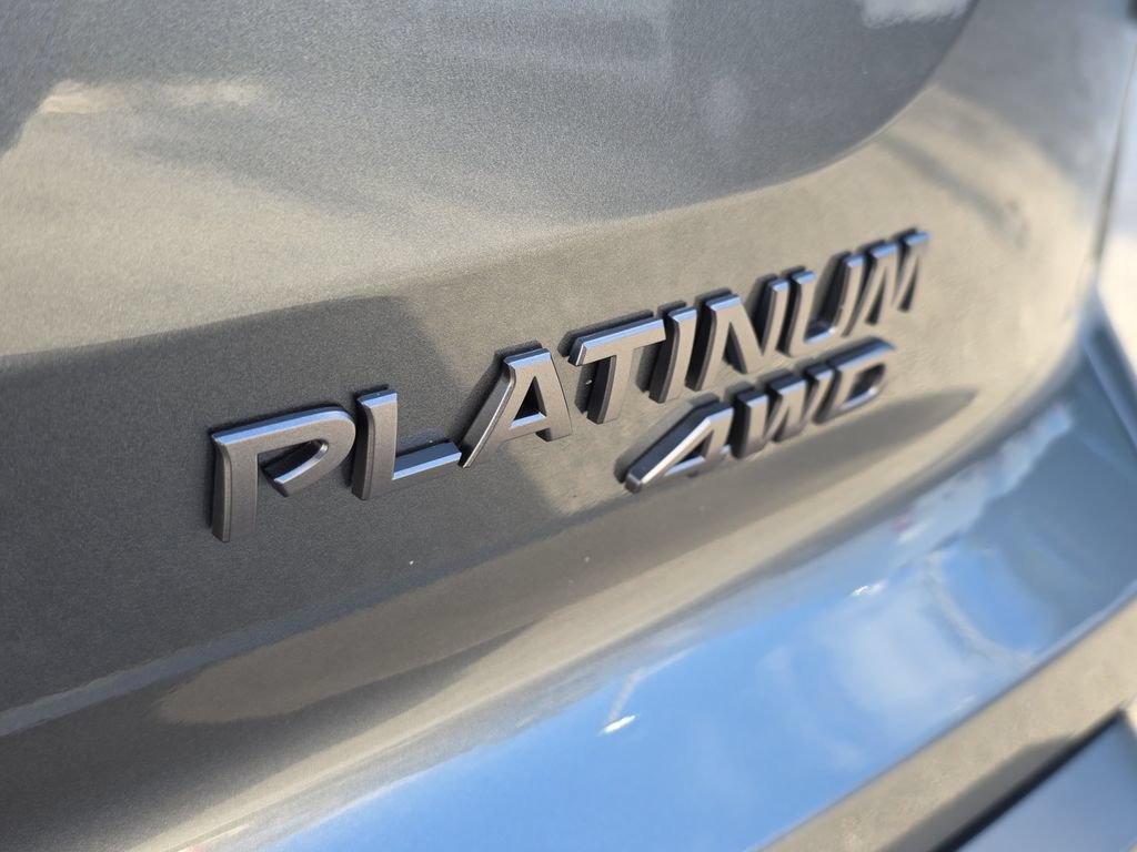 New 2026 Nissan Pathfinder Platinum AWD/4WD image 12