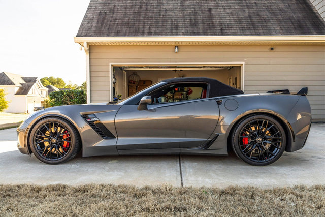 Used 2016 Chevrolet Corvette Z06 w/ 3LZ Preferred Equipment Group image 21