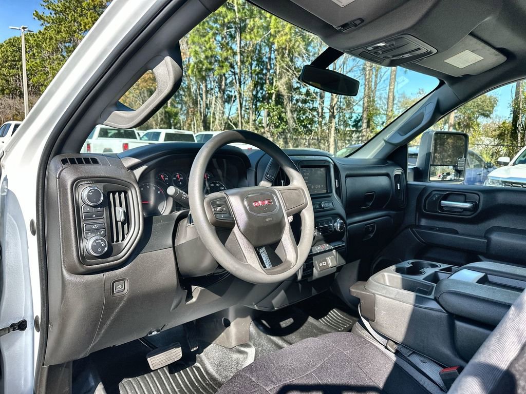 Certified 2022 GMC Sierra 2500 Pro w/ Convenience Package image 10