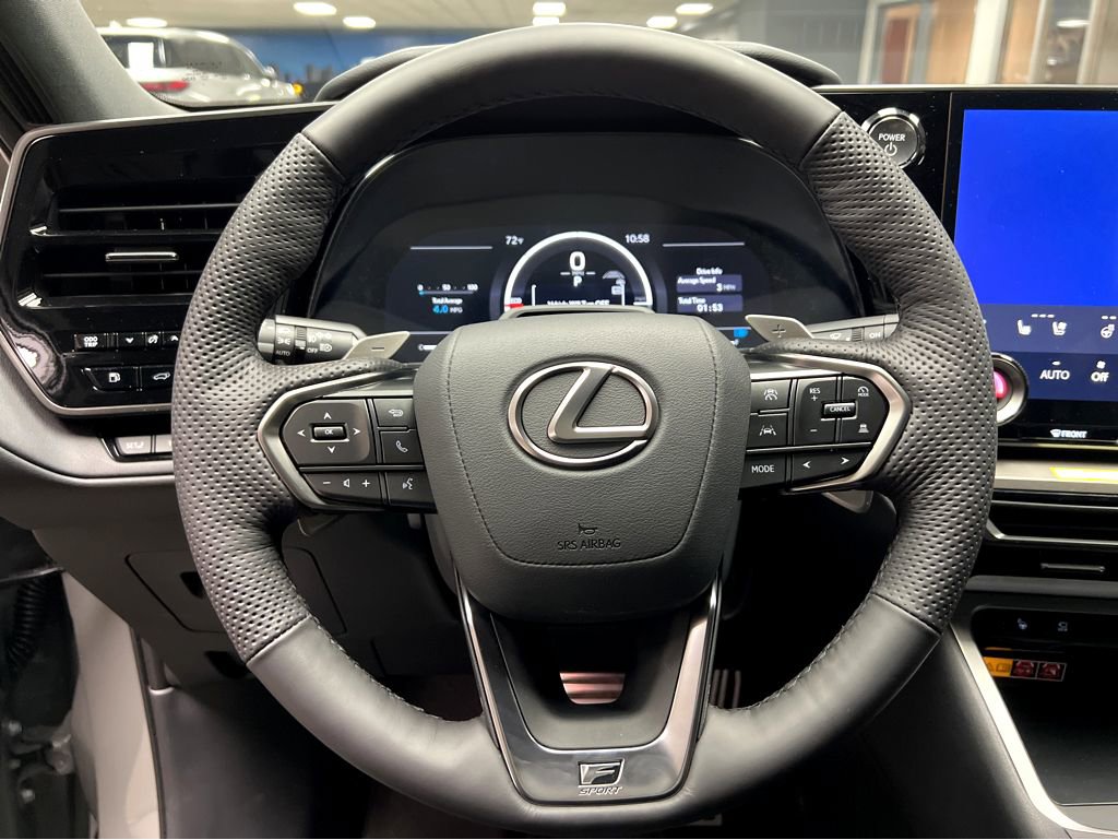 New 2026 Lexus TX 500h AWD image 10