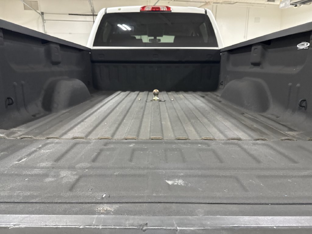 Used 2015 Chevrolet Silverado 2500 LT AWD/4WD image 22