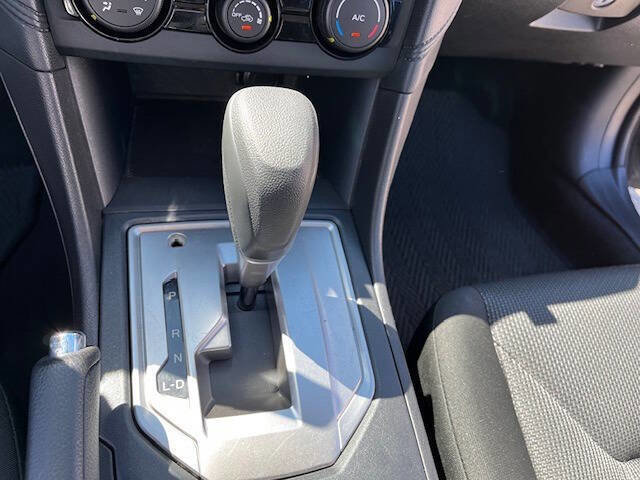 Used 2017 Subaru Impreza 2.0i image 13