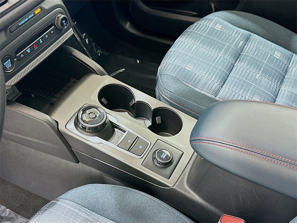 Used 2025 Ford Bronco Sport Heritage w/ Convenience Package image 16