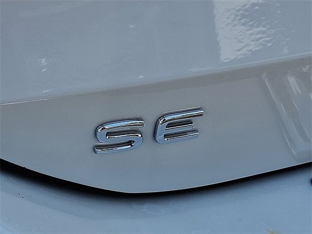 New 2025 Volkswagen Tiguan SE w/ Panoramic Sunroof Package AWD/4WD image 6