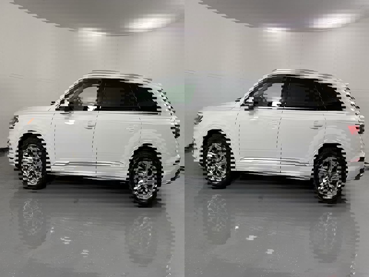 Used 2023 Audi Q7 3.0T Premium Plus w/ Premium Plus Package image 30