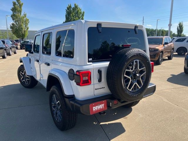 Certified 2025 Jeep Wrangler Unlimited Sahara AWD/4WD image 8