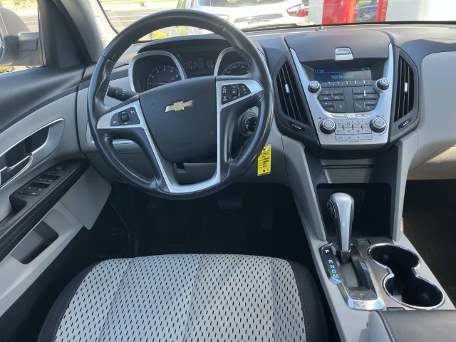 Used 2011 Chevrolet Equinox LS w/ Bluetooth Package FWD image 13