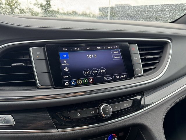 Used 2024 Buick Enclave Premium image 17