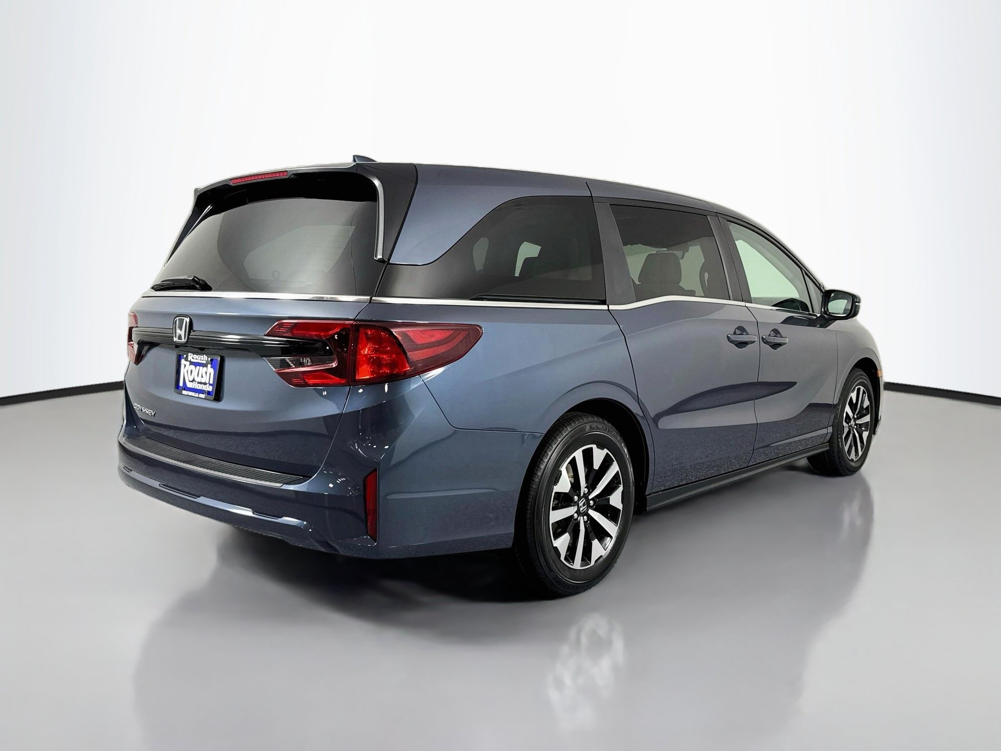 Certified 2025 Honda Odyssey EX-L image 5