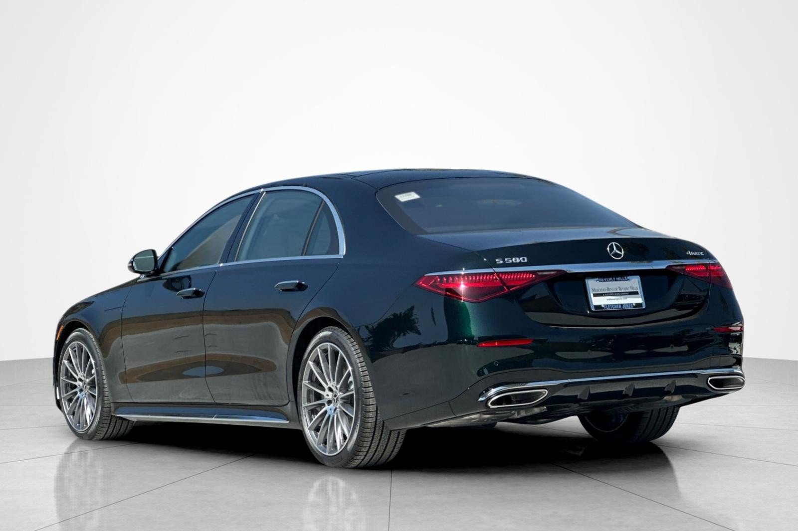 New 2026 Mercedes-Benz S 580 4MATIC Sedan image 3