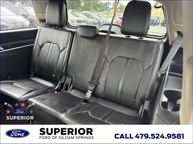 Used 2021 Ford Expedition Platinum AWD/4WD image 18