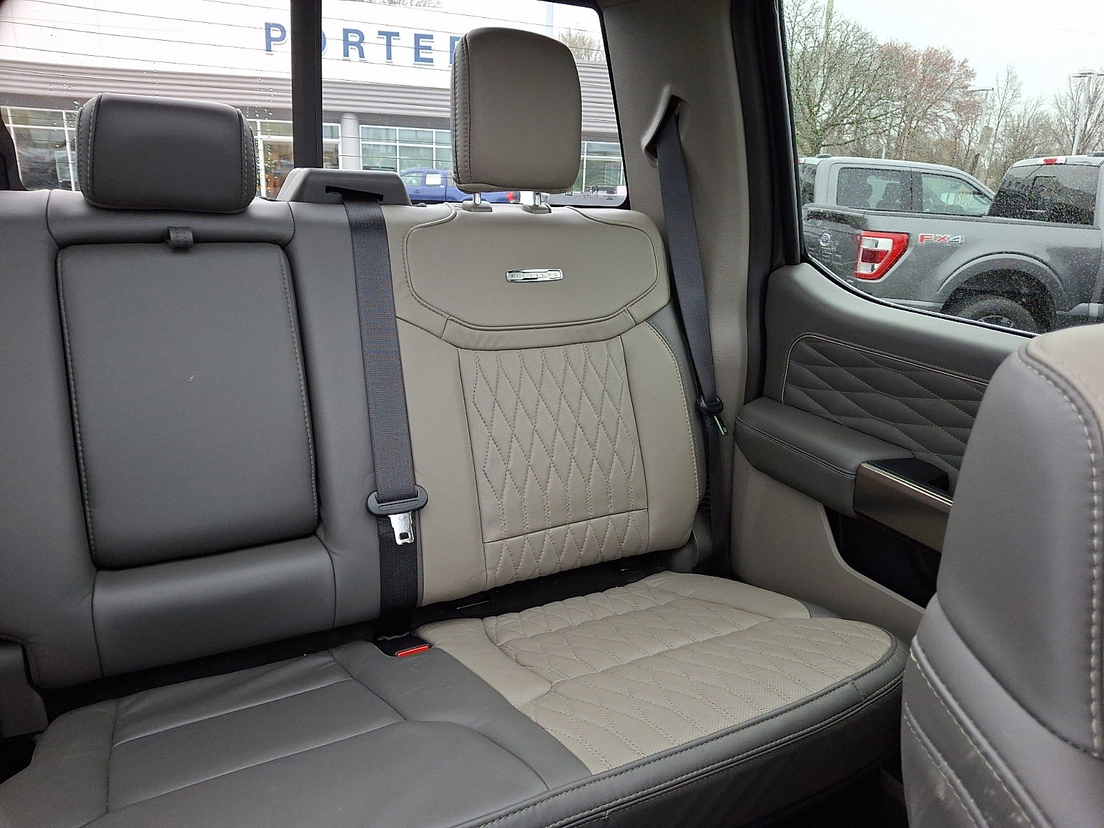 Certified 2025 Ford F350 Platinum w/ Platinum Plus Package image 19