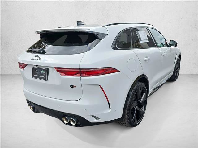 Certified 2024 Jaguar F-PACE SVR image 5