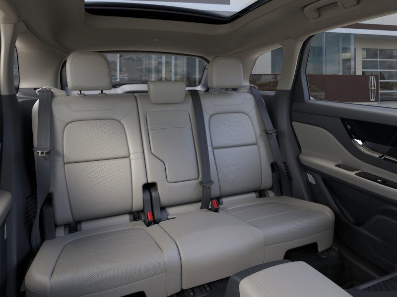 New 2026 Lincoln Corsair Premiere image 11