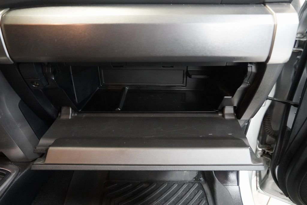 Used 2019 Toyota 4Runner SR5 image 32