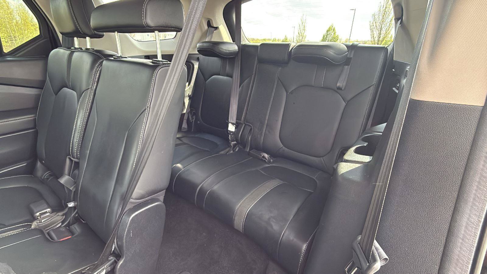 Used 2025 Honda Pilot Touring image 23