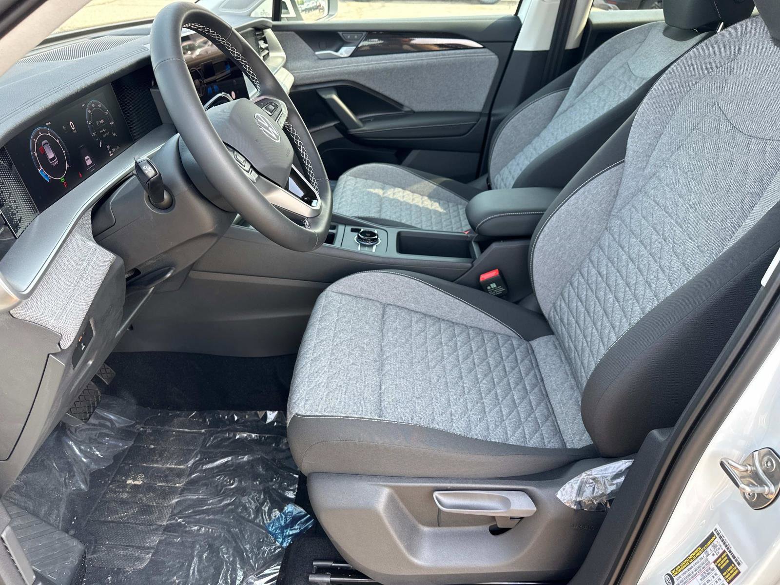 New 2025 Volkswagen Tiguan S image 19