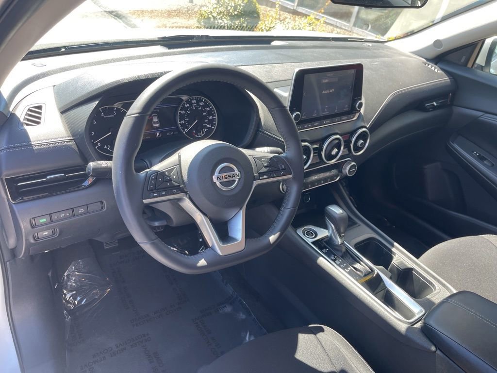 Certified 2020 Nissan Sentra SV w/ Trunk Package image 10