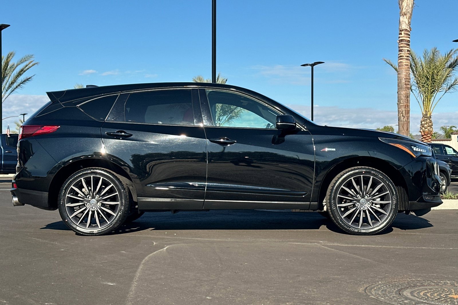 Used 2022 Acura RDX AWD w/ A-Spec & Advance Pkg image 3