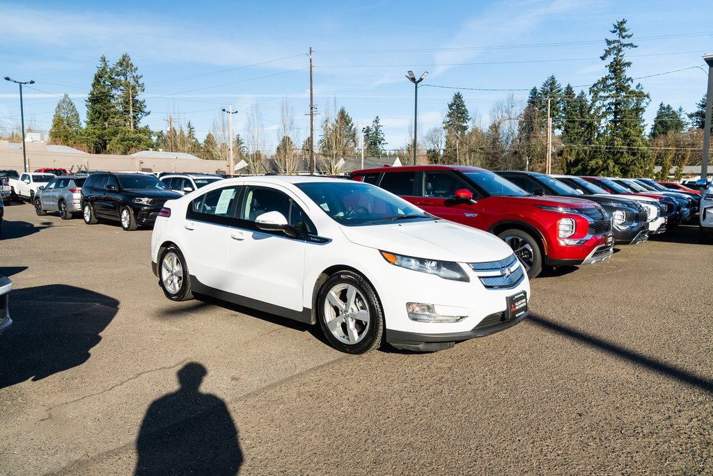 Used 2015 Chevrolet Volt Premium w/ Premium Trim Package image 25