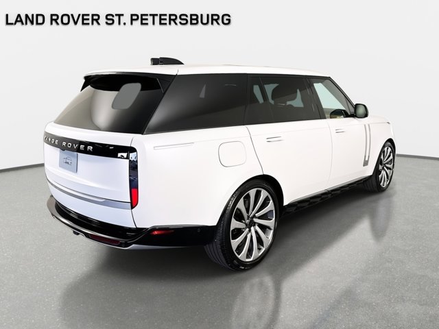 New 2026 Land Rover Range Rover Long Wheelbase Autobiography image 5