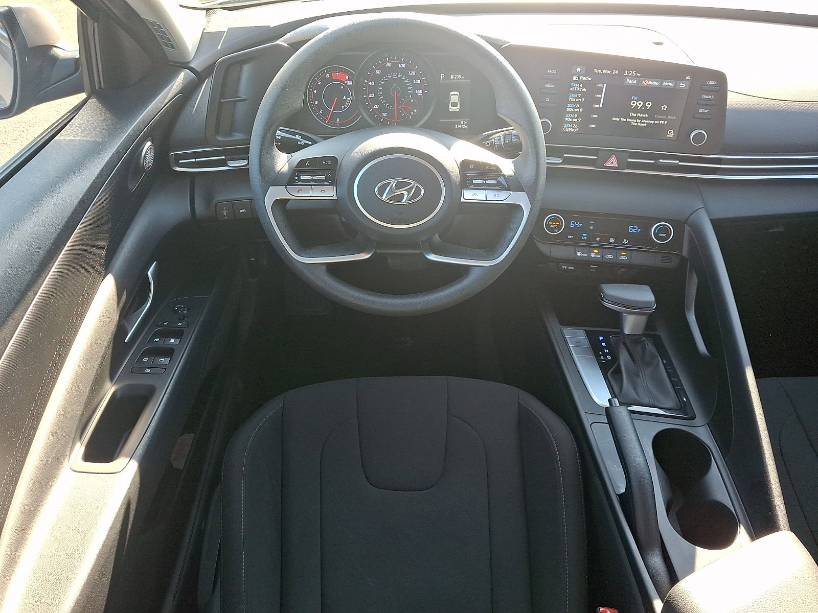 Certified 2023 Hyundai Elantra SEL image 11