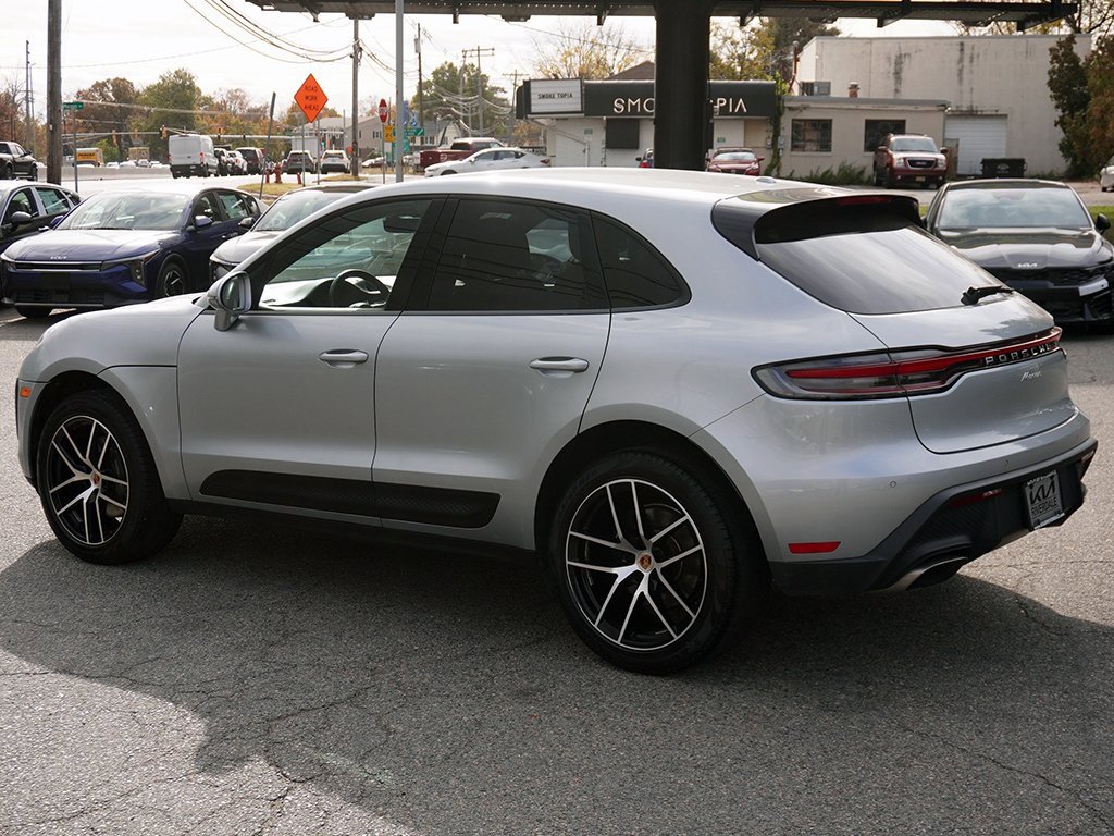Used 2022 Porsche Macan image 10