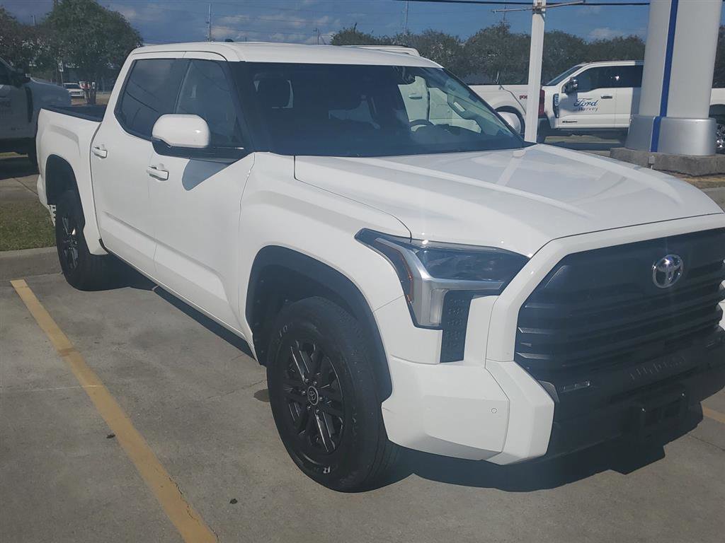 Used 2024 Toyota Tundra SR5 image 2