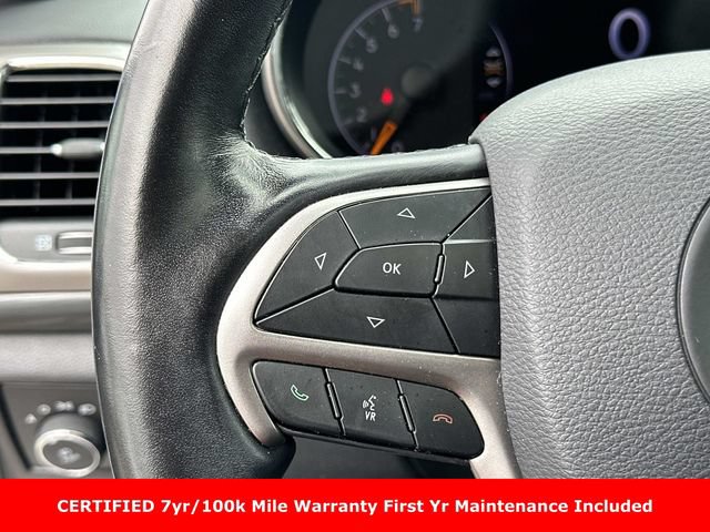 Used 2020 Jeep Grand Cherokee Altitude AWD/4WD image 30